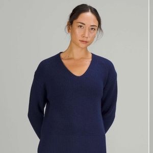 Lululemon Merino Wool V neck sweater